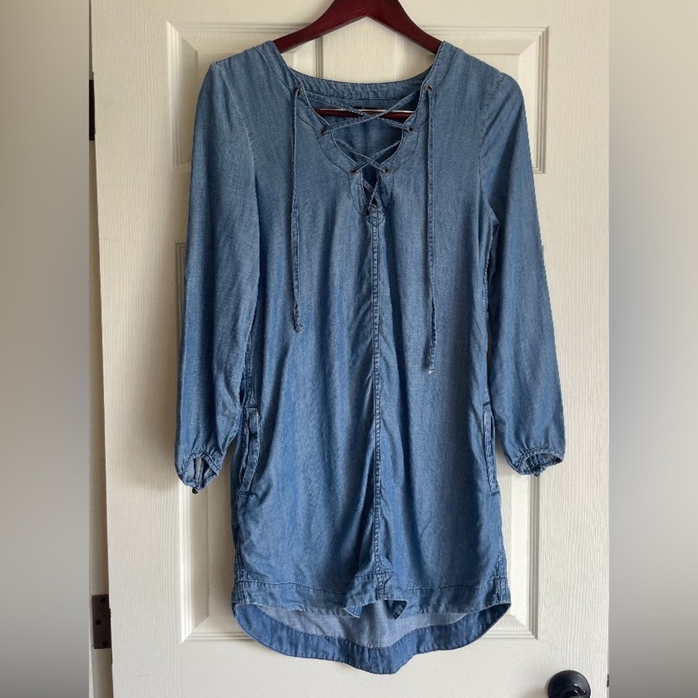 American Eagle Outfitters Blue Denim Top Small